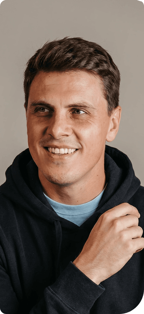 LATAM talent — fractional specialist